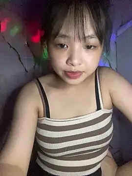 Snapshot of candy___123 chatting on October 2, 2025, 3:15 pm candy   123 online show from October 2, 2025, 3:15 pm