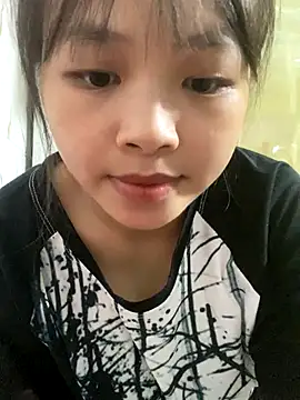 Snapshot of candy___123 chatting on October 5, 2025, 12:51 pm candy   123 online show from October 5, 2025, 12:51 pm