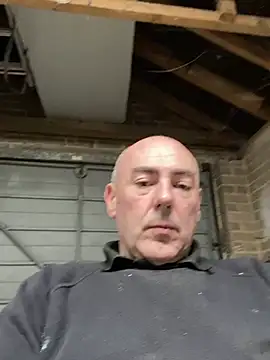 Richmcgee online show from March 8, 2026, 8:23 pm