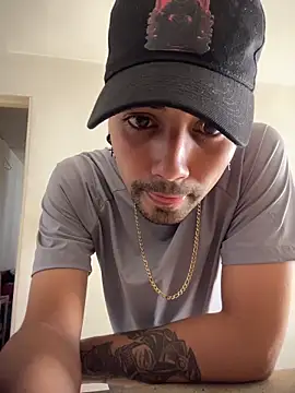 Snapshot of Deymon0777 chatting on February 26, 2026, 4:51 pm Deymon0777 online show from February 26, 2026, 4:51 pm