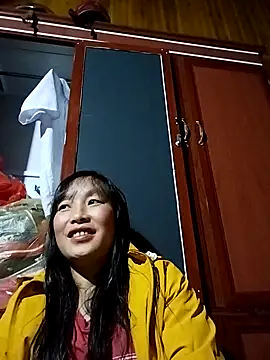 Snapshot of miss-su chatting on November 12, 2025, 1:15 pm miss-su online show from November 12, 2025, 1:15 pm