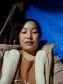 Snapshot of miss-su chatting on November 21, 2025, 2:21 am miss-su online show from November 21, 2025, 2:21 am