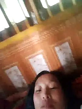 Snapshot of miss-su chatting on December 2, 2025, 5:42 am miss-su online show from December 2, 2025, 5:42 am