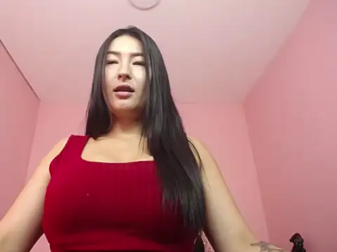 Isabella Mendez  online show from November 3, 2025, 1:47 pm