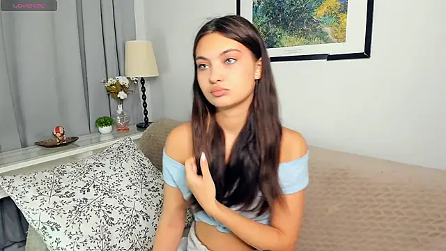 FunnyyMonkeyy online show from September 25, 2025, 9:04 am