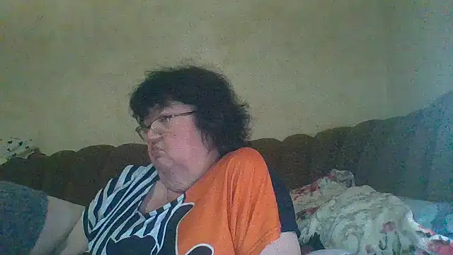 Snapshot of MilaSky5303 chatting on November 26, 2025, 9:15 pm MilaSky5303 online show from November 26, 2025, 9:15 pm