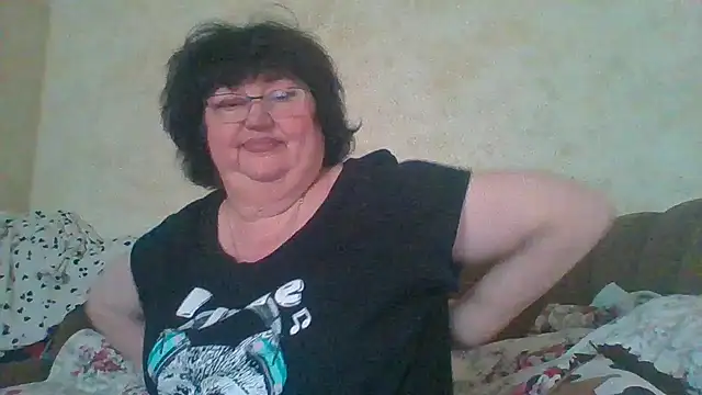 Snapshot of MilaSky5303 chatting on November 23, 2025, 8:24 am MilaSky5303 online show from November 23, 2025, 8:24 am