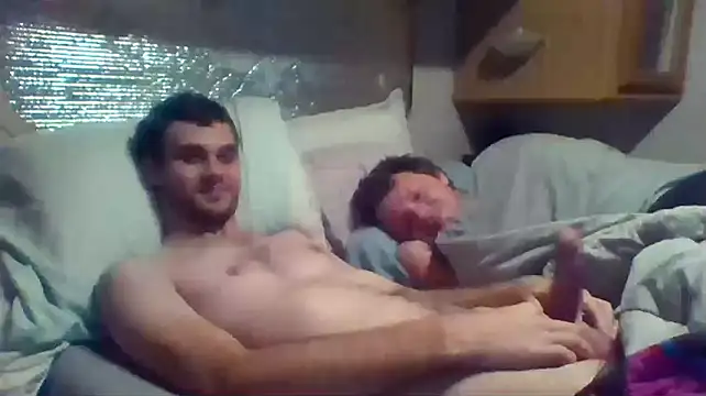 DeafGuyProud389 online show from November 8, 2025, 9:02 am