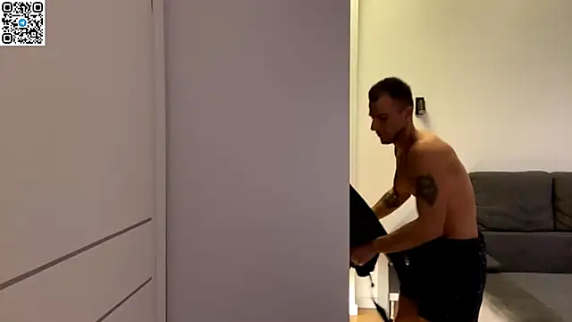 Snapshot of speed_god chatting on October 1, 2025, 8:24 pm speed god online show from October 1, 2025, 8:24 pm