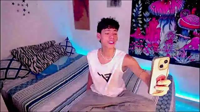 Thedoll ethan7 online show from May 29, 2026, 8:48 pm
