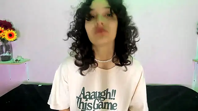 TeensNews18 online show from October 26, 2025, 11:43 am