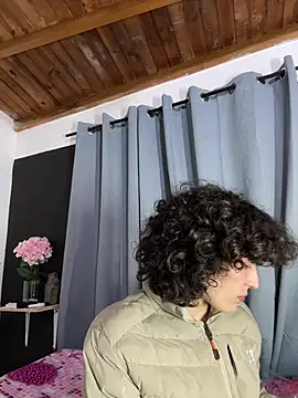 Snapshot of TeensNews18 chatting on February 24, 2026, 11:49 pm TeensNews18 online show from February 24, 2026, 11:49 pm