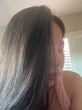 Snapshot of KaraMeii chatting on September 9, 2025, 4:22 am KaraMeii online show from September 9, 2025, 4:22 am