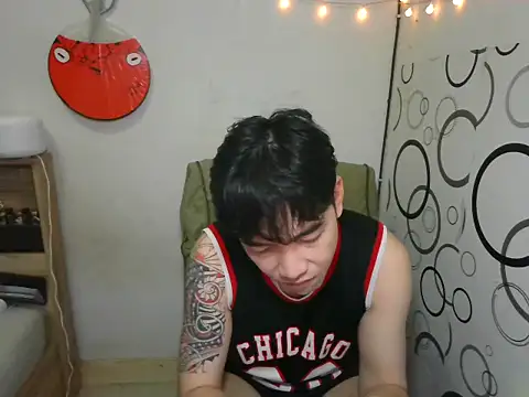 Snapshot of moaman190 chatting on November 24, 2025, 2:28 pm moaman190 online show from November 24, 2025, 2:28 pm