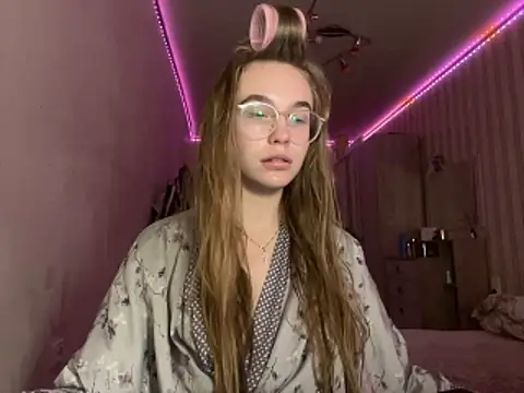 bellameow88 online show from October 16, 2025, 12:02 pm