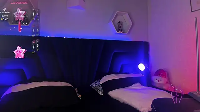  carla rosee online show from December 3, 2025, 4:02 am