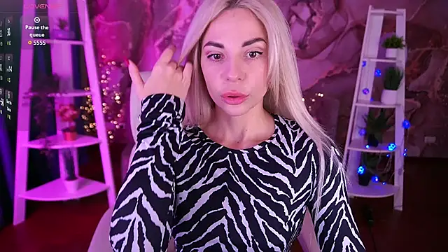 BellaRayyy online show from February 7, 2026, 8:50 pm