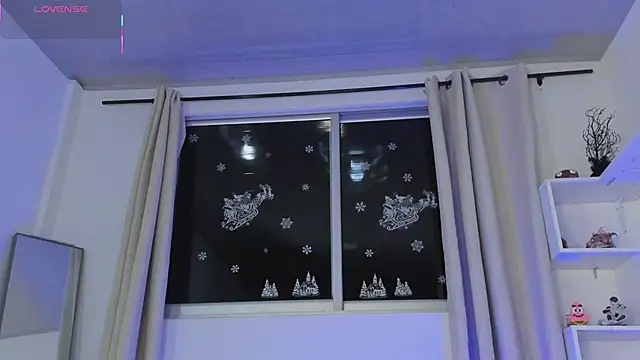 Selenafox 0 online show from November 13, 2025, 2:15 am