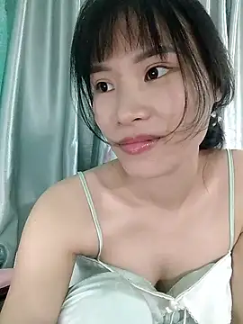 Snapshot of Ly-ny chatting on October 26, 2025, 7:31 am Ly-ny online show from October 26, 2025, 7:31 am