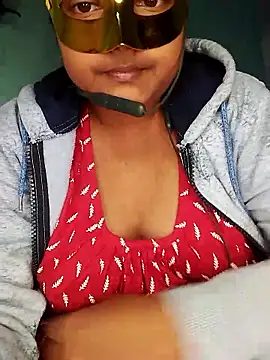 Snapshot of mimi87hoty chatting on January 10, 2026, 3:40 pm mimi87hoty online show from January 10, 2026, 3:40 pm