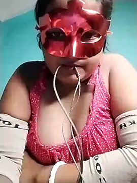 Snapshot of mimi87hoty chatting on November 15, 2025, 4:44 pm mimi87hoty online show from November 15, 2025, 4:44 pm