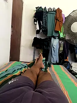 Snapshot of Senurak99 chatting on September 21, 2025, 8:19 am Senurak99 online show from September 21, 2025, 8:19 am