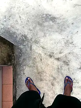 Snapshot of Senurak99 chatting on September 13, 2025, 9:53 am Senurak99 online show from September 13, 2025, 9:53 am