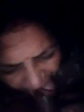 humtum2254 online show from January 9, 2026, 5:42 pm