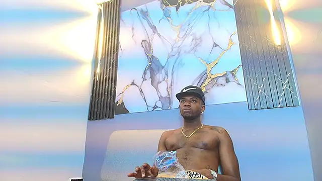 Snapshot of DOUGLAS_099 chatting on November 29, 2025, 12:44 am DOUGLAS 099 online show from November 29, 2025, 12:44 am