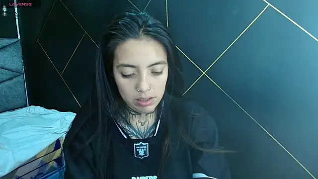 LiaMonroee  online show from November 11, 2025, 11:49 am