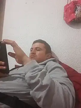 Loquendo2201 online show from October 8, 2025, 2:24 am