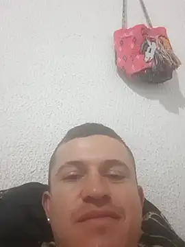 Loquendo2201 online show from September 15, 2025, 3:51 am