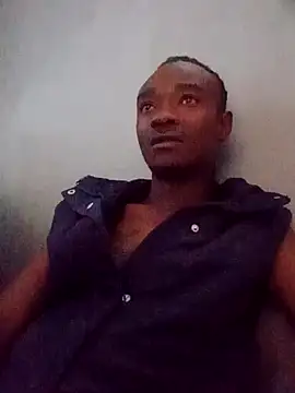 Snapshot of Nykho17 chatting on November 2, 2025, 12:10 pm Nykho17 online show from November 2, 2025, 12:10 pm