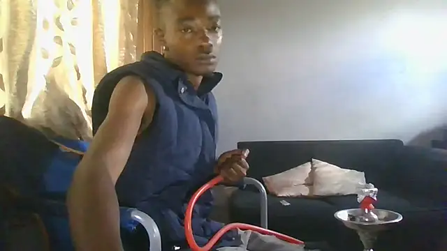 Snapshot of Nykho17 chatting on November 6, 2025, 9:02 am Nykho17 online show from November 6, 2025, 9:02 am