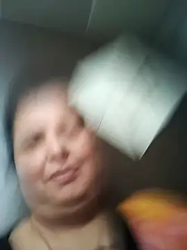 Snapshot of Jann_Riya333 chatting on September 22, 2025, 2:28 am Jann Riya333 online show from September 22, 2025, 2:28 am