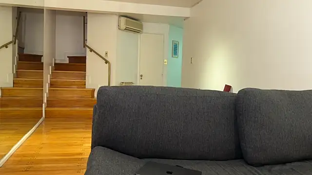 lenruy online show from March 29, 2026, 11:28 pm