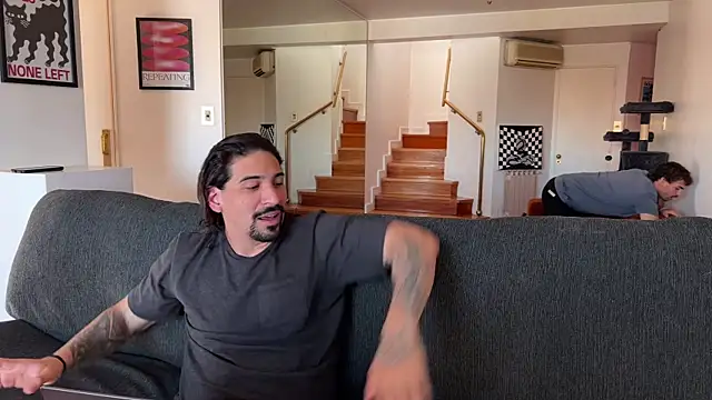 Snapshot of lenruy chatting on November 17, 2025, 6:45 pm lenruy online show from November 17, 2025, 6:45 pm