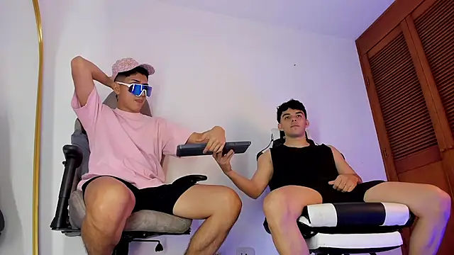 sotooliver3 online show from January 16, 2026, 8:35 pm