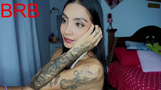 Snapshot of mia_yireth chatting on November 14, 2025, 12:14 am mia yireth online show from November 14, 2025, 12:14 am