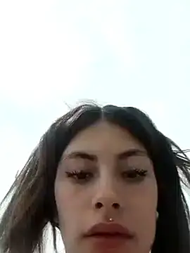 Snapshot of Kylie_Rivers chatting on October 24, 2025, 6:29 pm Kylie Rivers online show from October 24, 2025, 6:29 pm