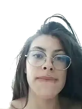 Snapshot of Kylie_Rivers chatting on October 26, 2025, 7:58 pm Kylie Rivers online show from October 26, 2025, 7:58 pm