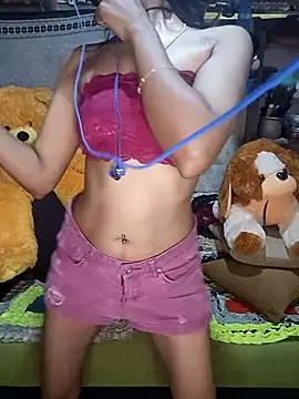 Snapshot of emali_baba chatting on January 10, 2026, 6:42 am emali baba online show from January 10, 2026, 6:42 am