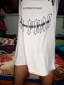 Snapshot of emali_baba chatting on April 12, 2026, 6:05 am emali baba online show from April 12, 2026, 6:05 am