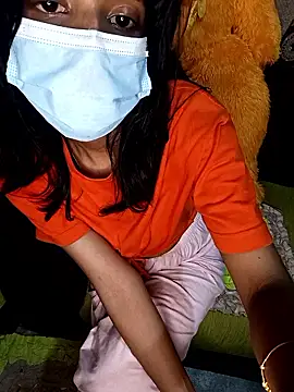 Snapshot of emali_baba chatting on January 15, 2026, 6:50 am emali baba online show from January 15, 2026, 6:50 am