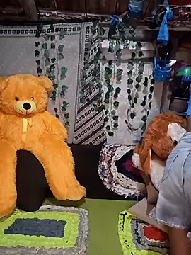 Snapshot of emali_baba chatting on February 14, 2026, 7:08 am emali baba online show from February 14, 2026, 7:08 am