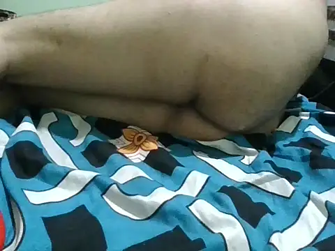 Snapshot of Roshani_hoty chatting on October 3, 2025, 6:42 pm Roshani hoty online show from October 3, 2025, 6:42 pm