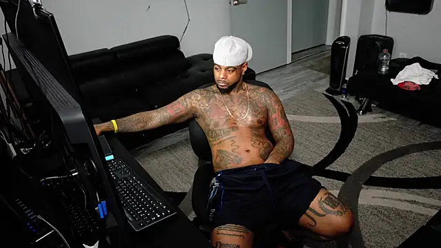 SLANGONDEMHOES online show from March 4, 2026, 12:29 am