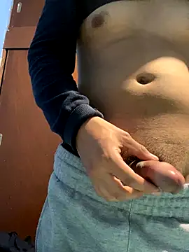 Snapshot of zzagreo chatting on October 15, 2025, 8:00 am zzagreo online show from October 15, 2025, 8:00 am