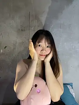 Snapshot of Hinne07 chatting on December 5, 2025, 2:54 am Hinne07 online show from December 5, 2025, 2:54 am