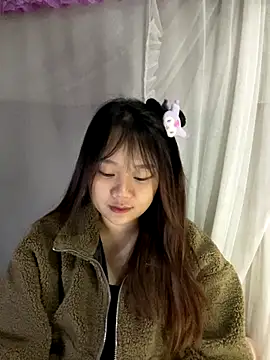 Snapshot of Hinne07 chatting on November 26, 2025, 1:38 am Hinne07 online show from November 26, 2025, 1:38 am